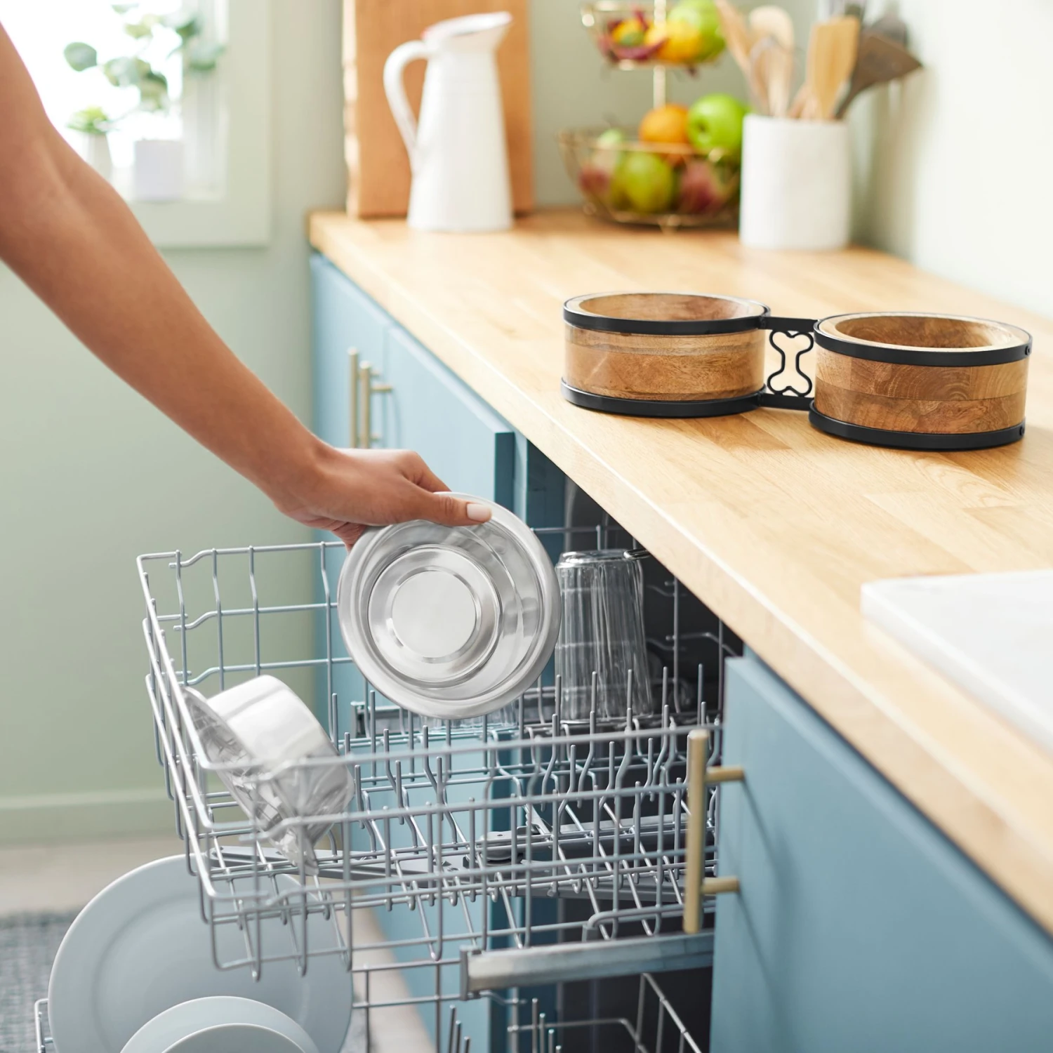 Frisco Premium Elevated Bone Design Stainless Steel Double Diner Dog & Cat Bowl - Image 7